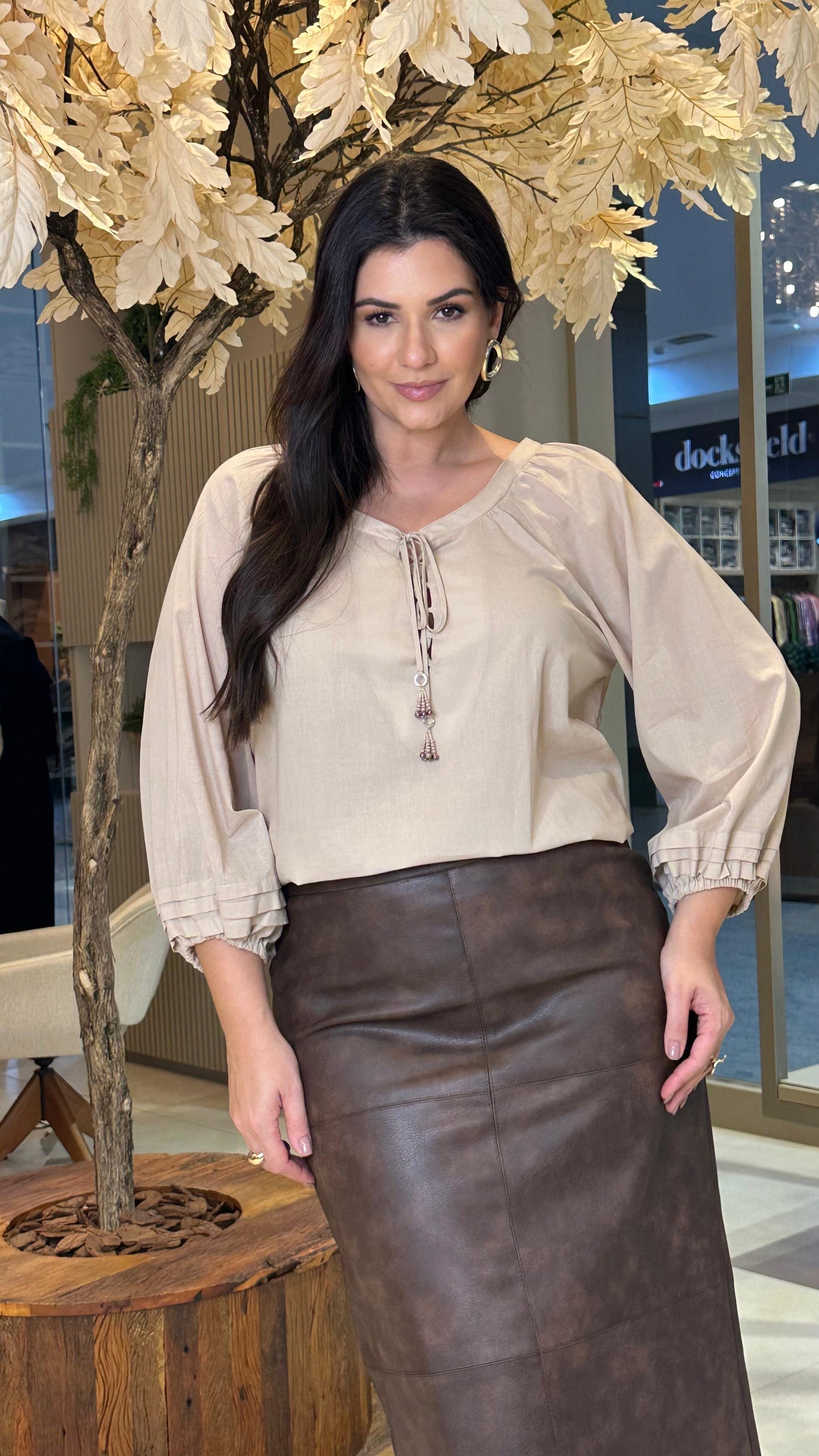 Blusa viscose com tomas